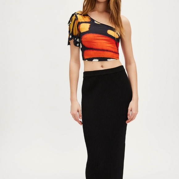 Free People - Picture 3 of 3